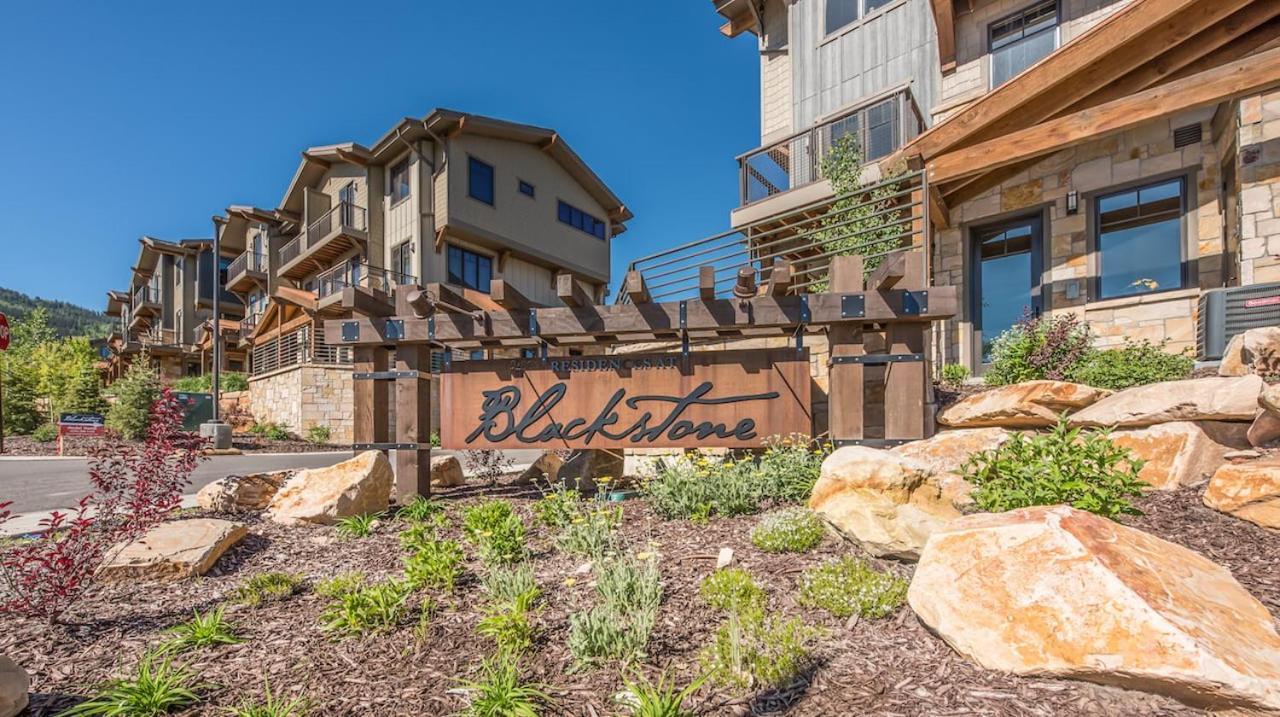 Blackstone Luxury 2Br, Walk To Skiing At Cabriolet, Mountain View, Shared Pool And Hot Tub, Gym Park Stadt Exterior foto