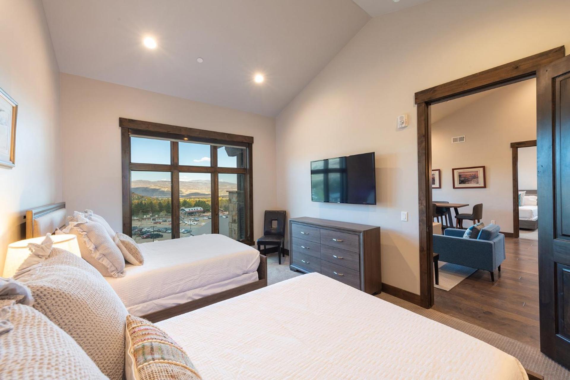 Blackstone Luxury 2Br, Walk To Skiing At Cabriolet, Mountain View, Shared Pool And Hot Tub, Gym Park Stadt Exterior foto